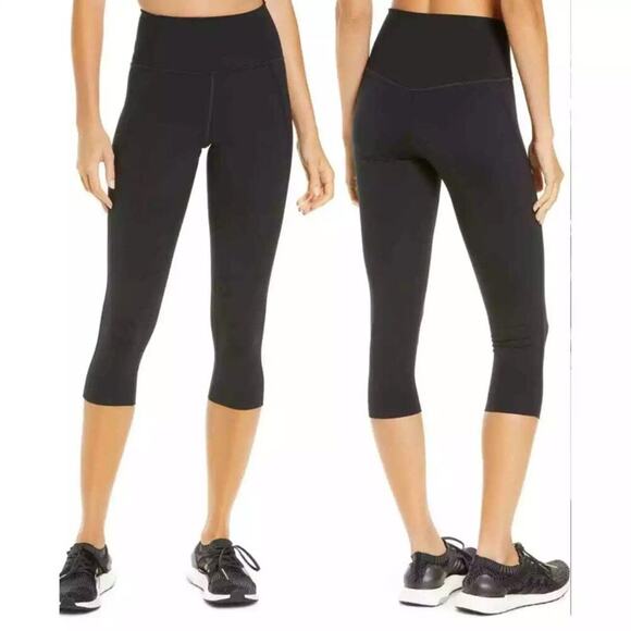 Girlfriend Collective NWT High Waist Capri Leggings in Black   Size XXS - Picture 1 of 5